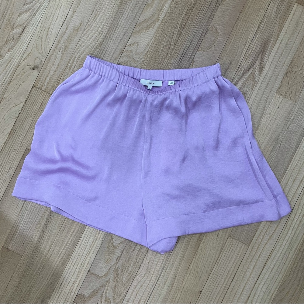 NWT Vince pull on shorts lilac